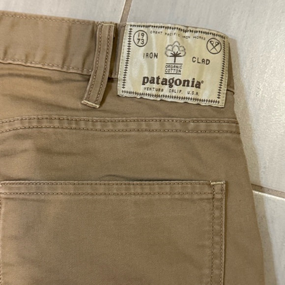 Men’s Organic Cotton Patagonia Iron Clad Straight Pants | Size 35 x 32 - Picture 6 of 7